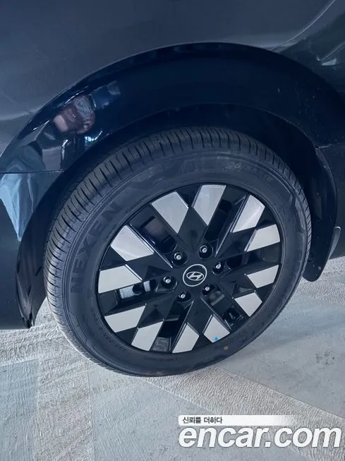 Hyundai Staria — фото 3