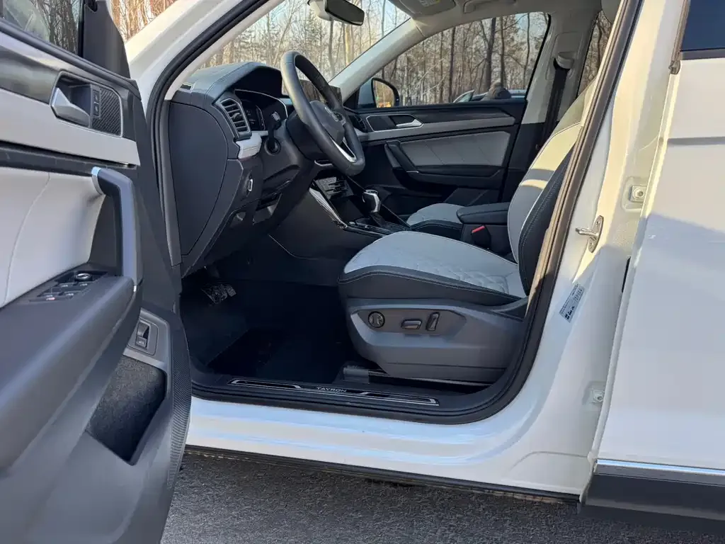 Volkswagen Tayron 2023 из CN, фото 2