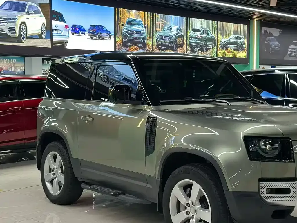 Land Rover Defender 2024 из CN, фото 8