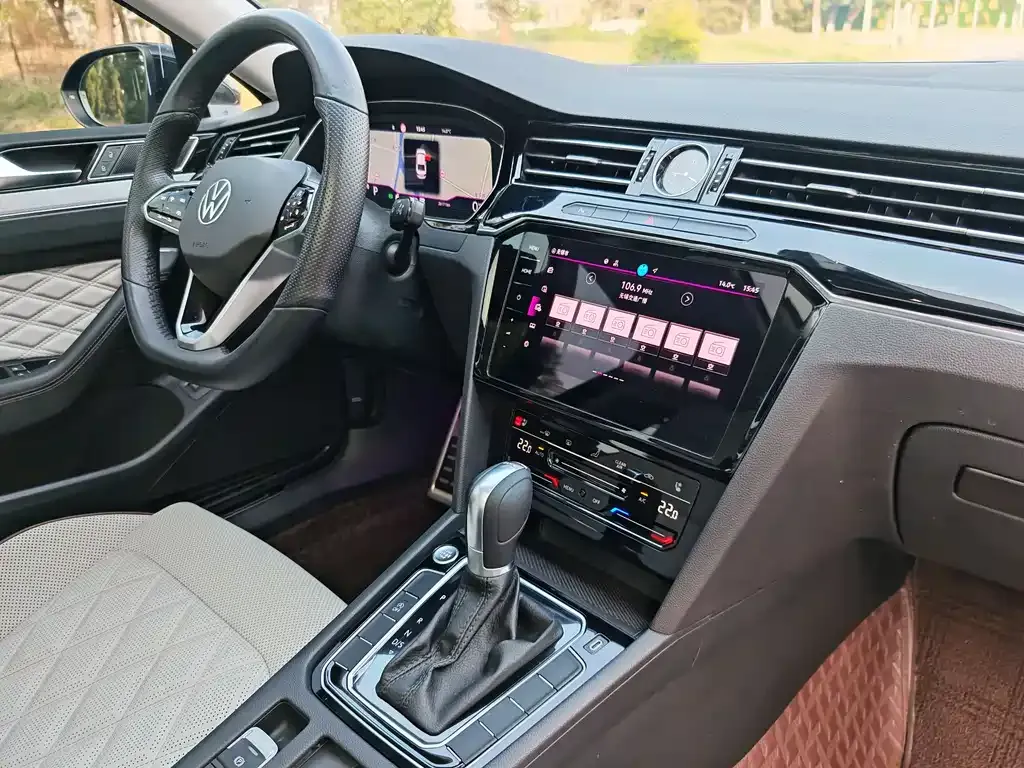 Volkswagen Magotan 2024 из CN, фото 5