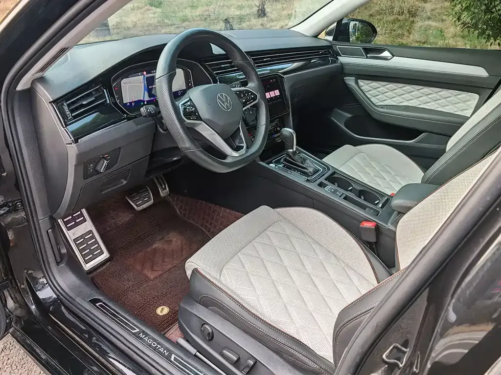 Volkswagen Magotan 2024 из CN, фото 9