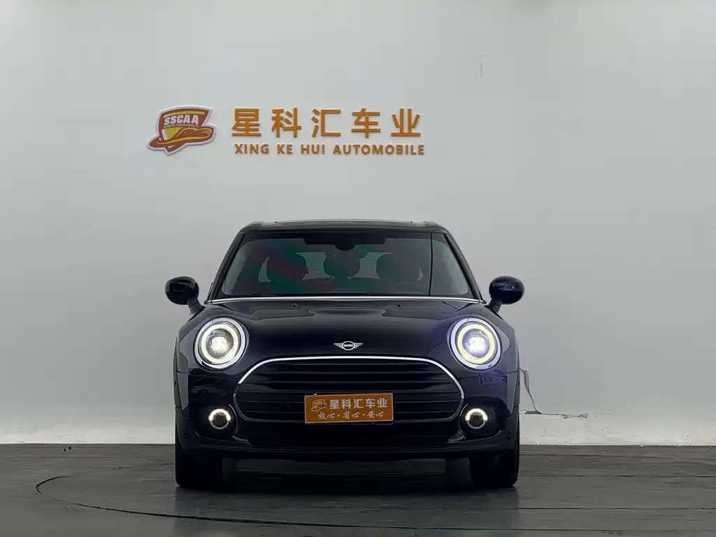 MINI Clubman — фото 5