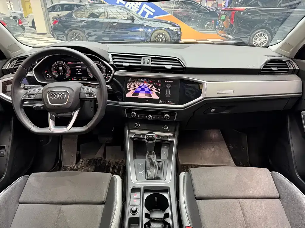 Audi Q3 2023 из CN, фото 6