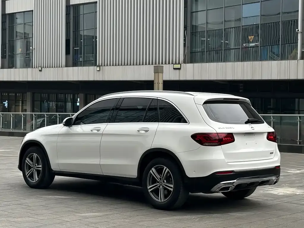 Mercedes-Benz GLC — фото 4