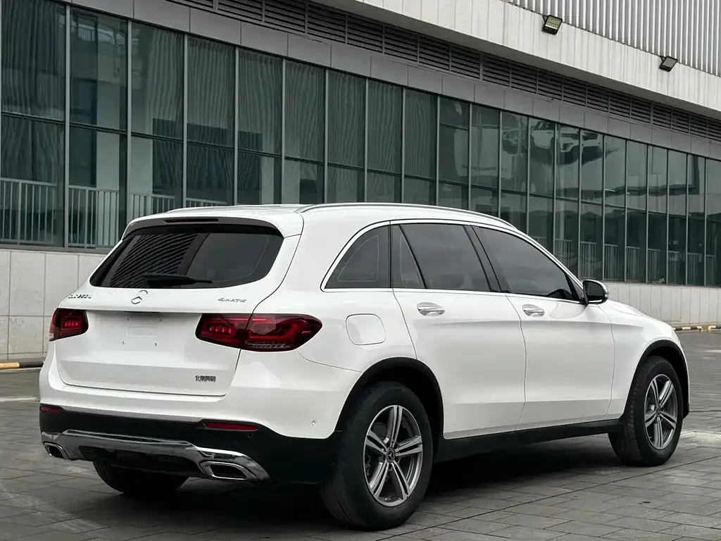Mercedes-Benz GLC — фото 9