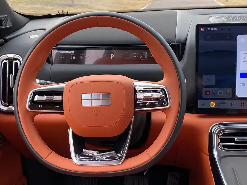 Geely Galaxy M9 — фото 10