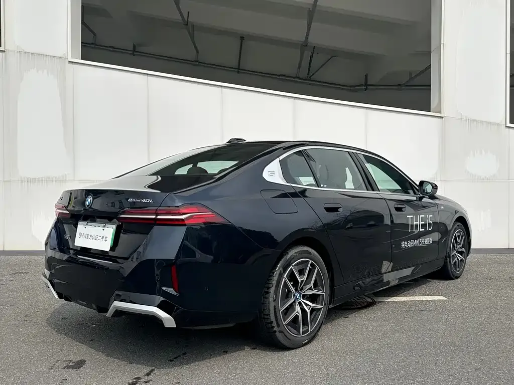 BMW i5 2025 из CN, фото 4