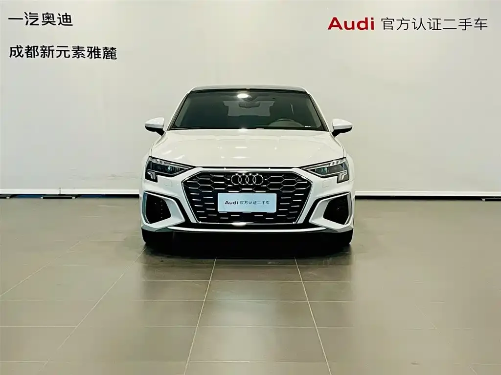 Audi A3 2023 из CN, фото 6