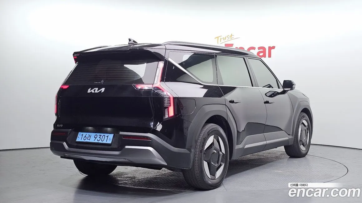 Kia EV9 2024 из KR, фото 4