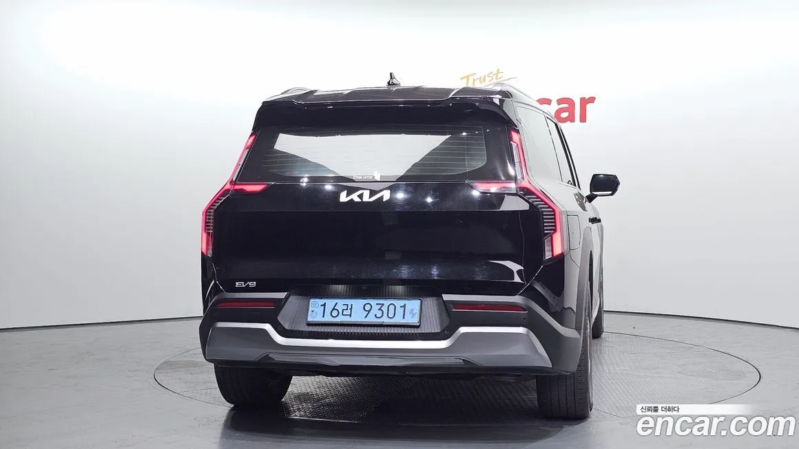 Kia EV9 2024 из KR, фото 5