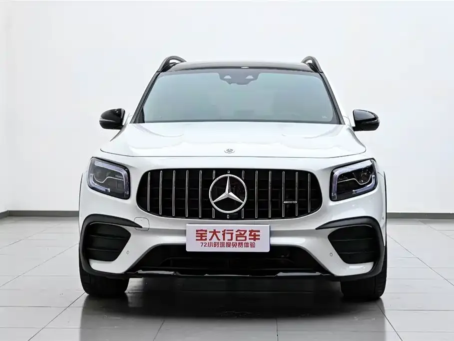 Mercedes-Benz GLB AMG — фото 9