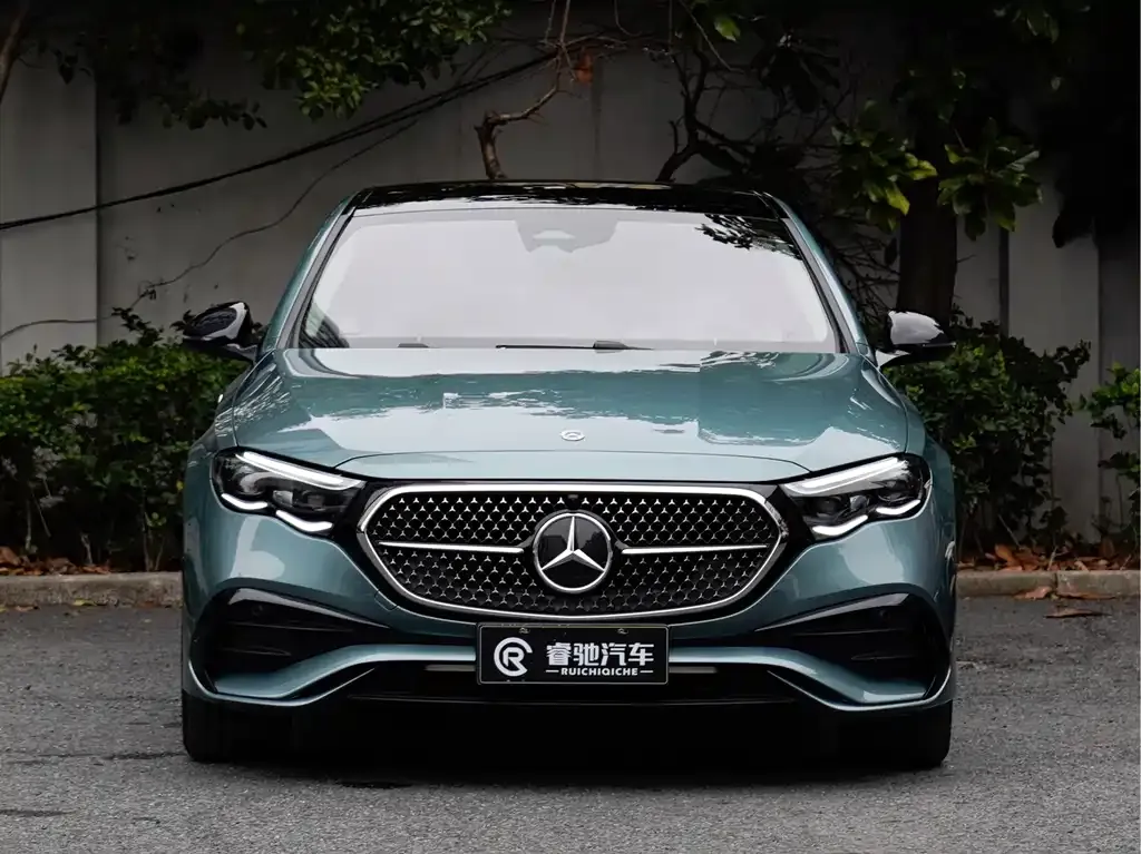 Mercedes-Benz E-Class (Import) 2025 из CN, фото 4