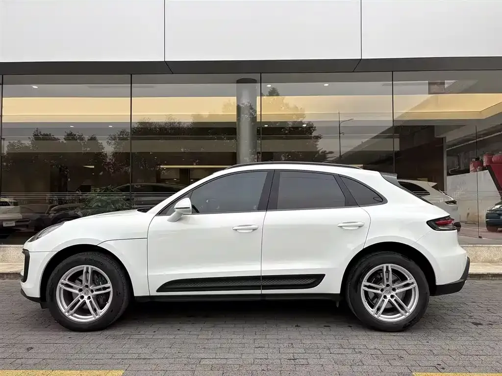 Porsche Macan — фото 5