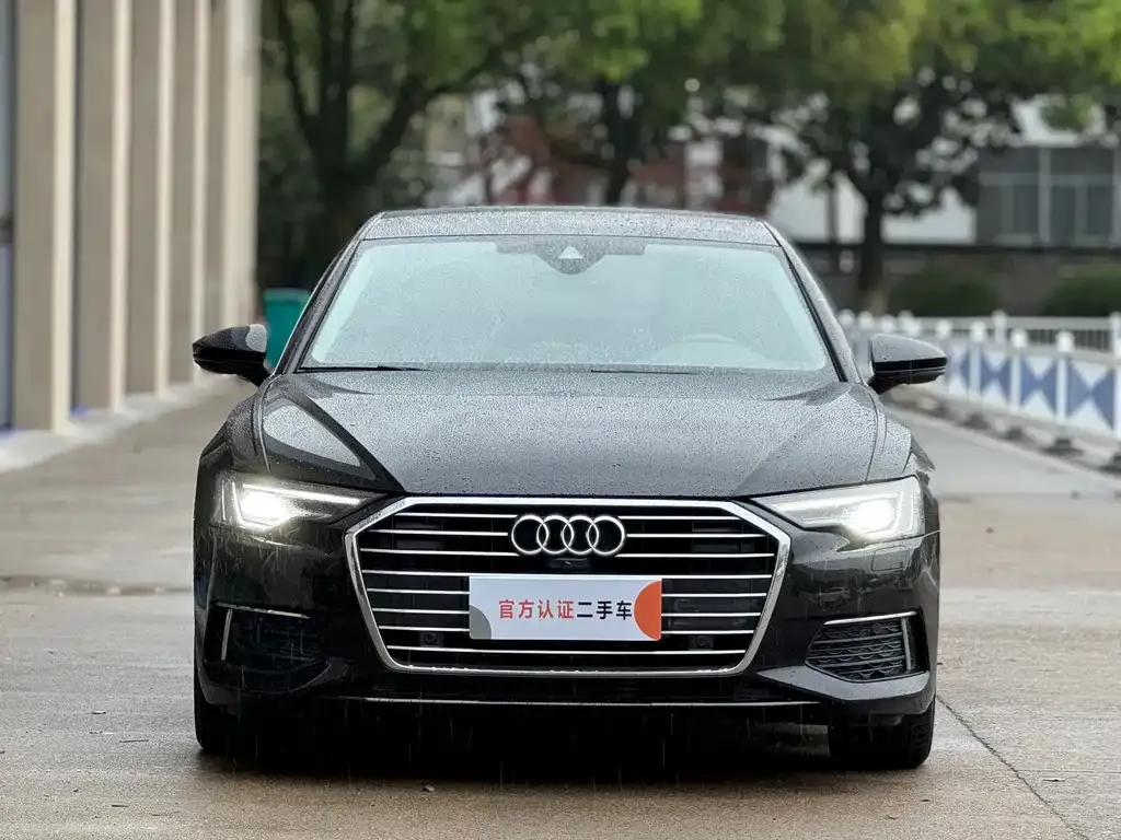 Audi A6L — фото 10