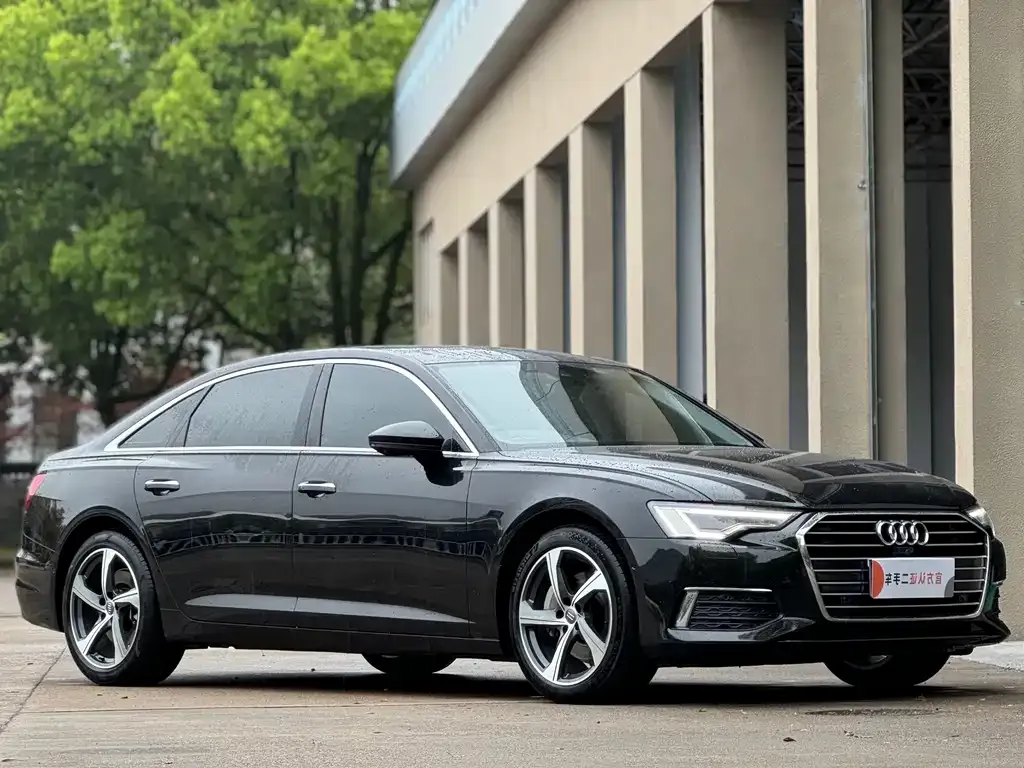 Audi A6L — фото 2