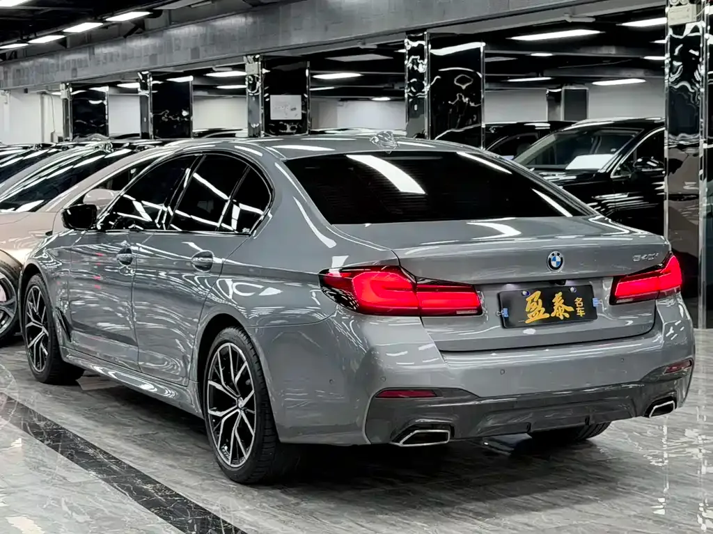 BMW 5 Series (Import) — фото 3