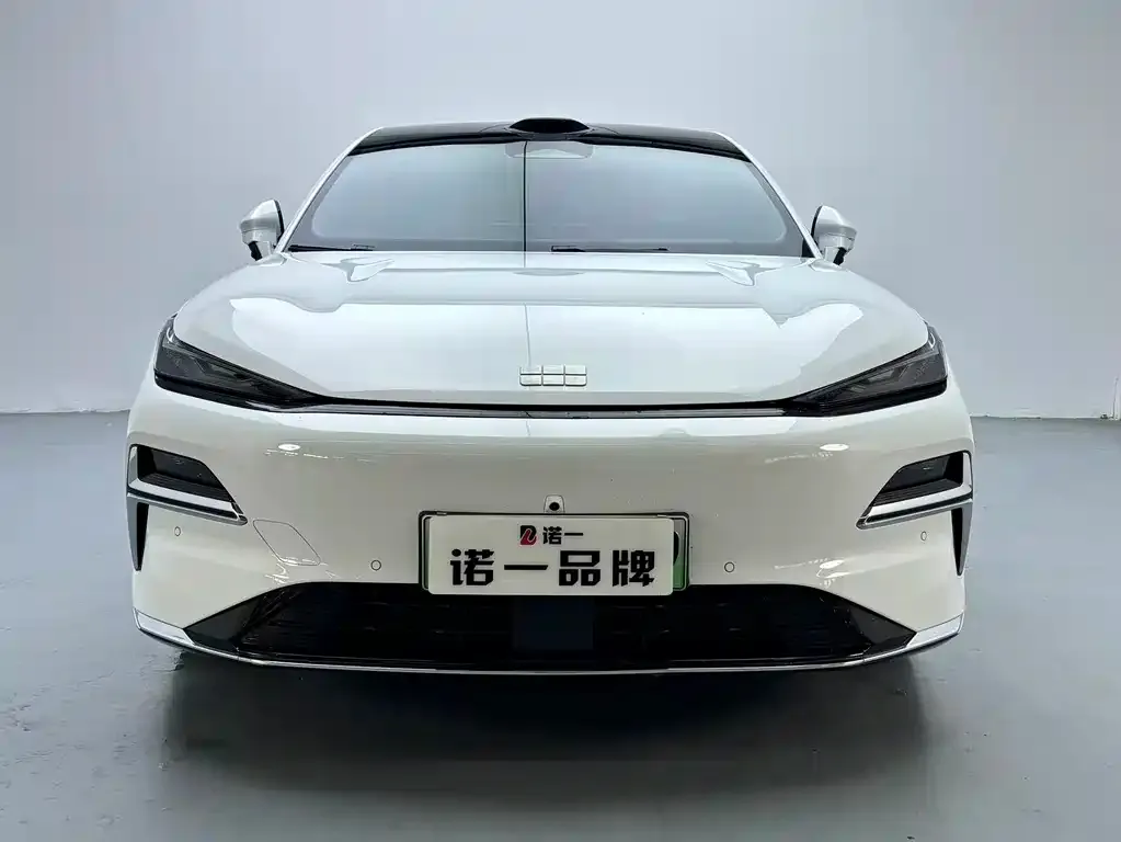 Geely Galaxy Xingyao 8 2025 из CN, фото 5