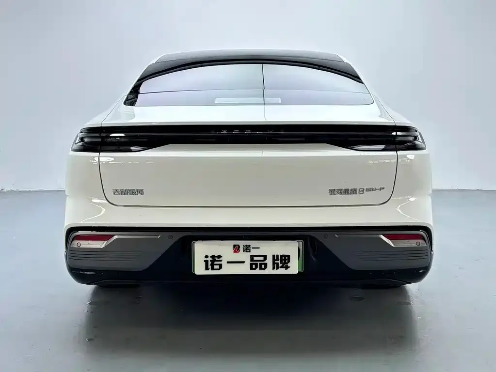 Geely Galaxy Xingyao 8 2025 из CN, фото 7