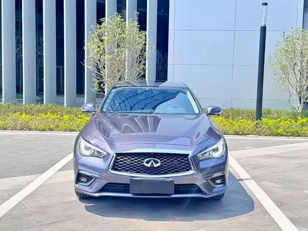 Infiniti Q50L 2021 из CN, фото 2