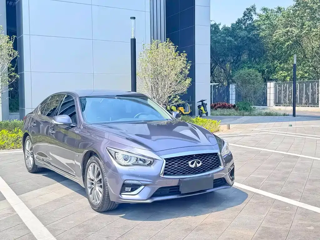 Infiniti Q50L 2021 из CN, фото 3