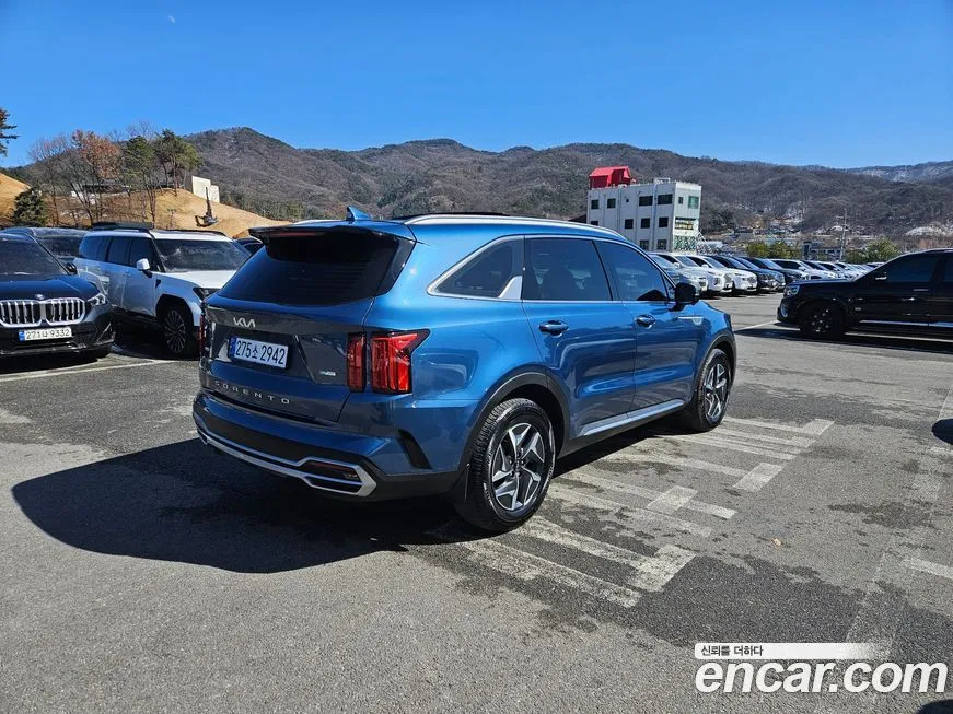Kia Sorento — фото 7
