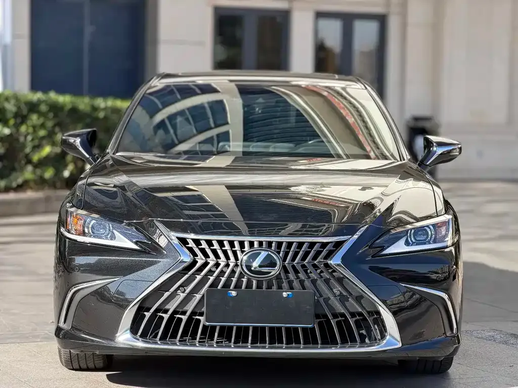 Lexus ES 2024 из CN, фото 6