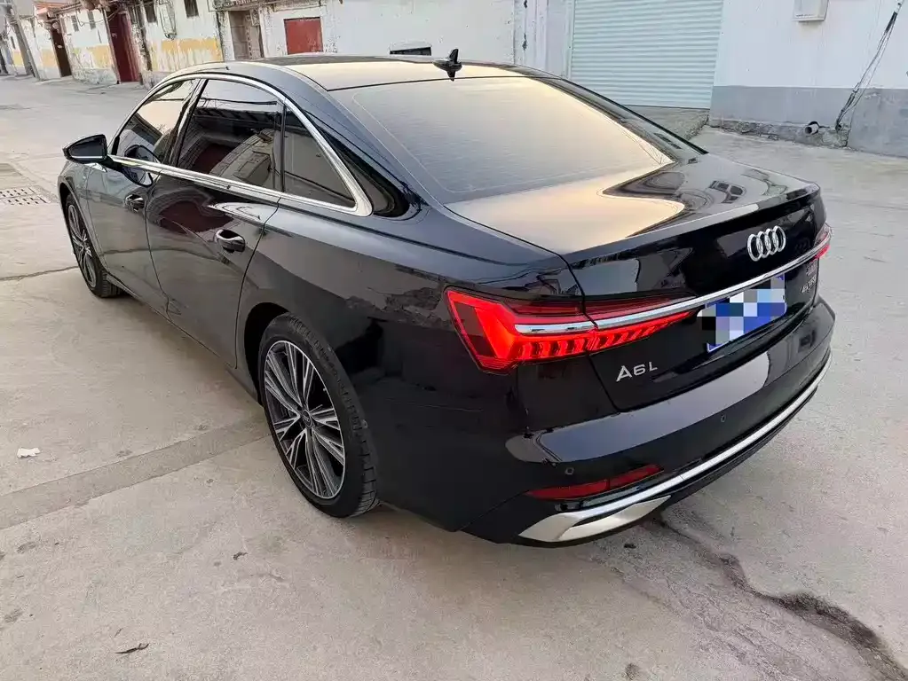 Audi A6L — фото 3