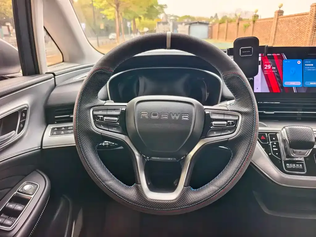 Roewe iMAX8 2021 из CN, фото 10