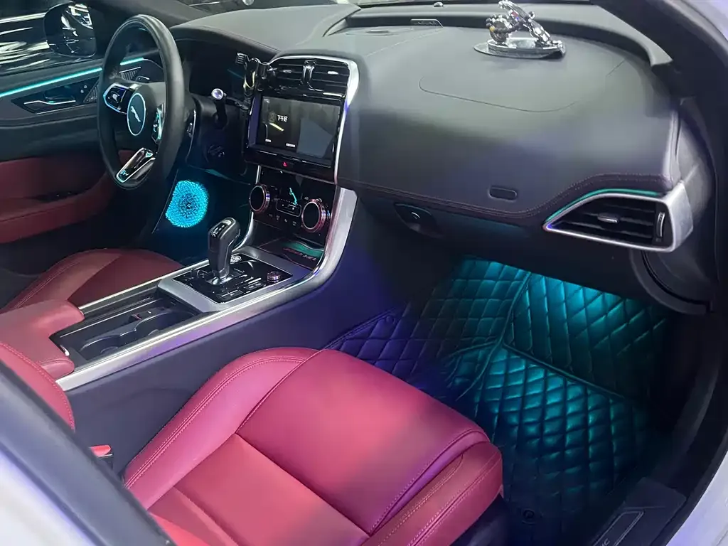 Jaguar XEL 2022 из CN, фото 7