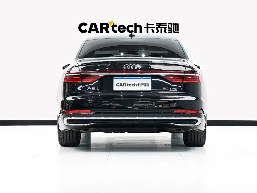 Audi A8 — фото 5