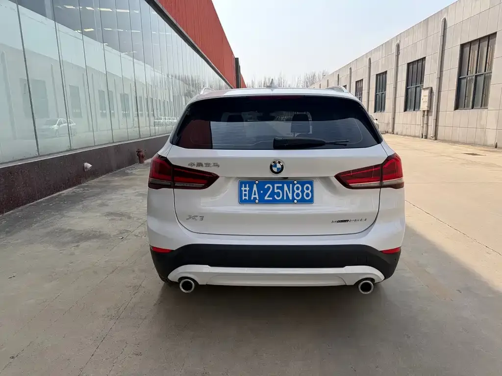 BMW X1 2023 из CN, фото 2
