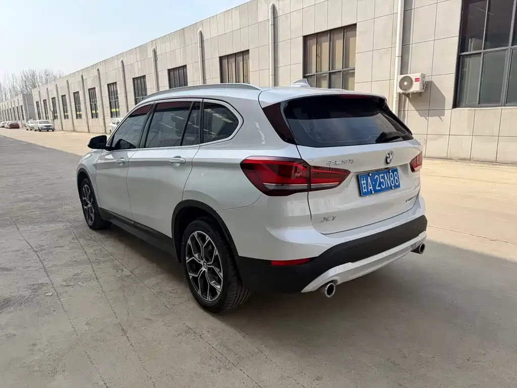 BMW X1 2023 из CN, фото 3