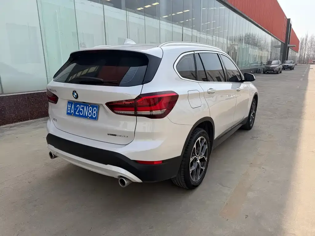 BMW X1 2023 из CN, фото 4