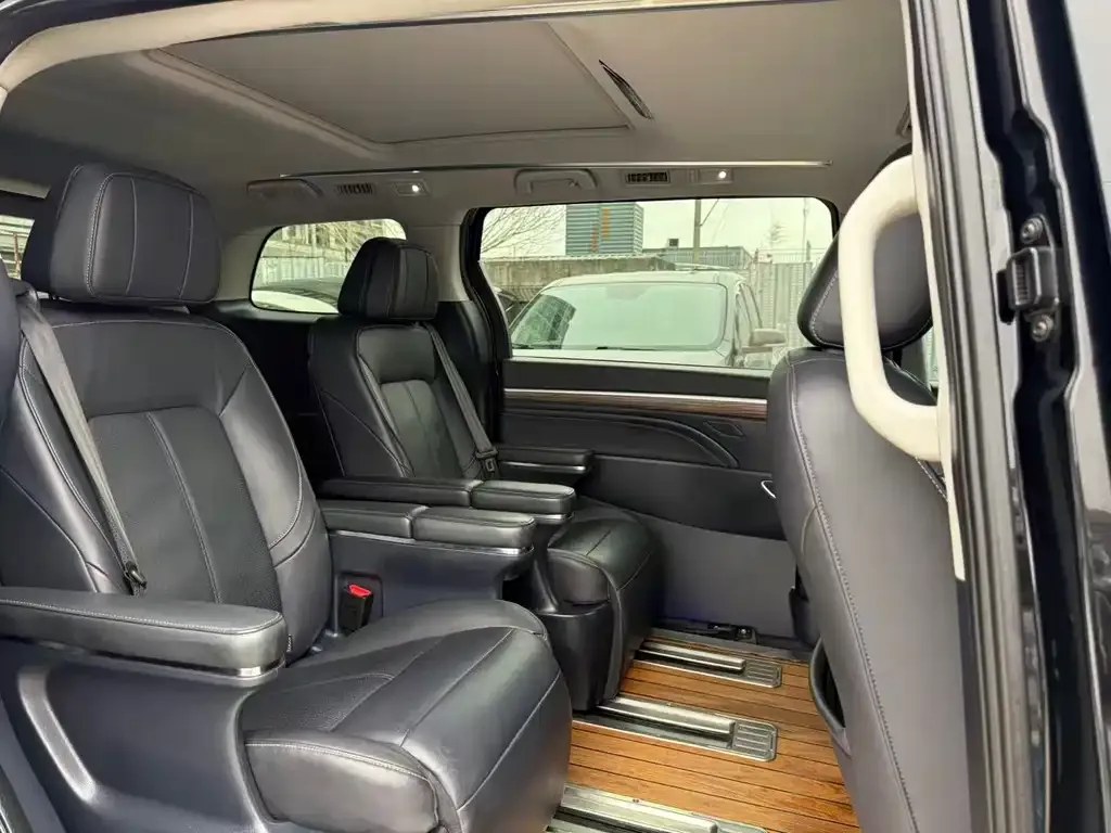 GAC Motor Trumpchi M8 2022 из CN, фото 2