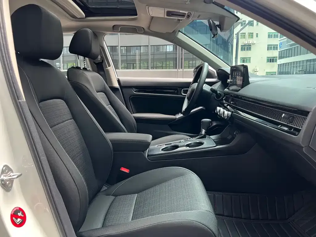 Honda Civic — фото 7