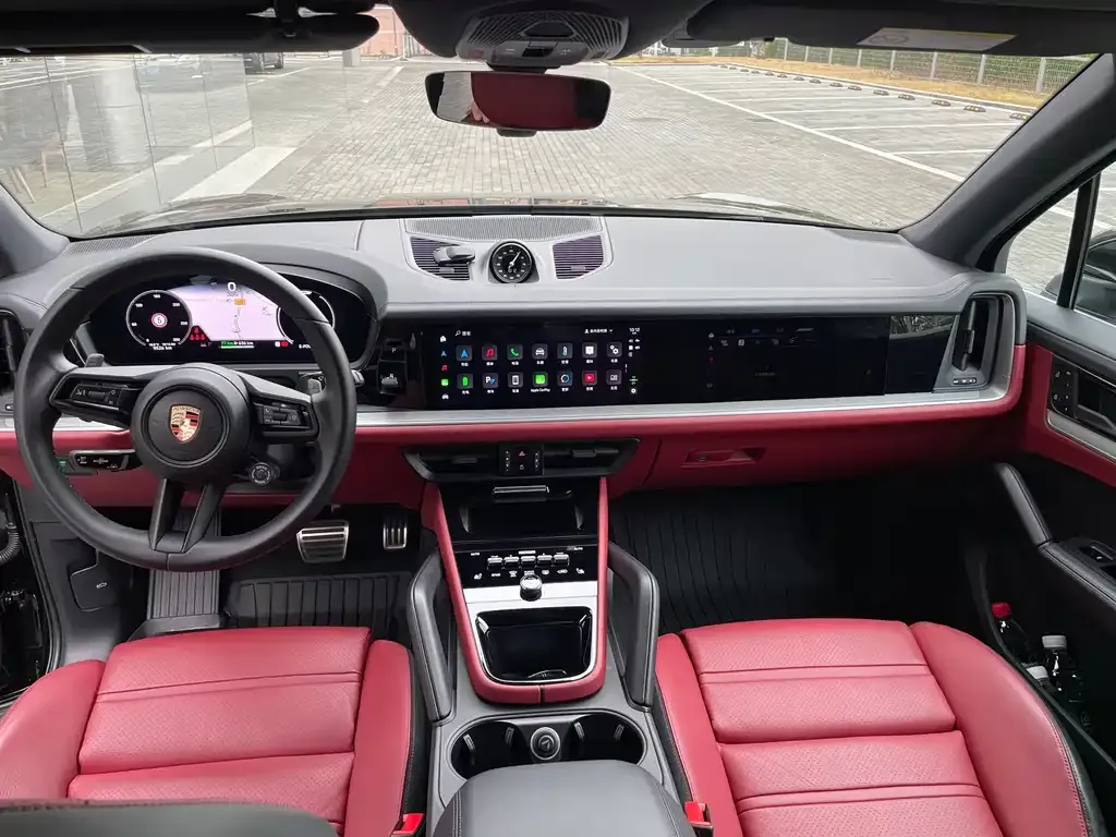 Porsche Cayenne Hybrid 2025 из CN, фото 7