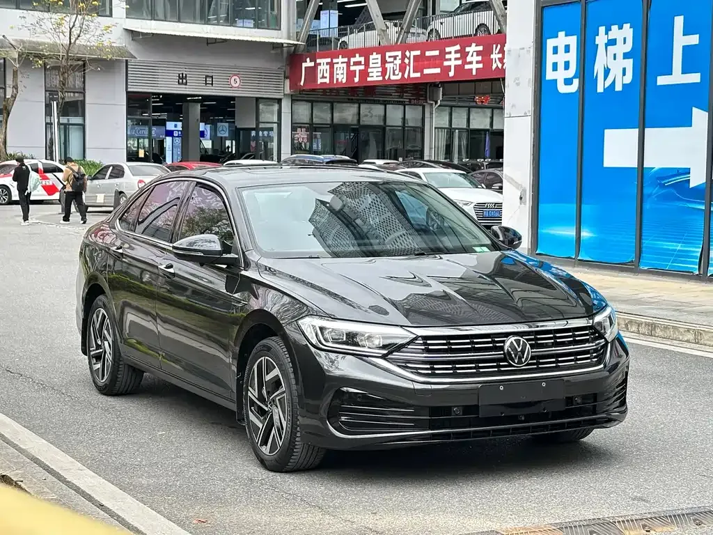 Volkswagen Sagitar 2023 из CN, фото 8