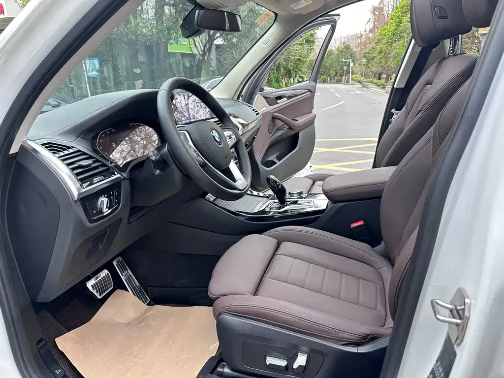 BMW X3 2021 из CN, фото 4