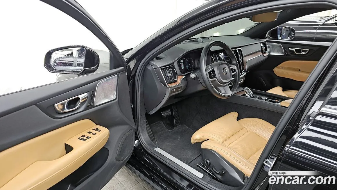 Volvo S60 2022 из KR, фото 9