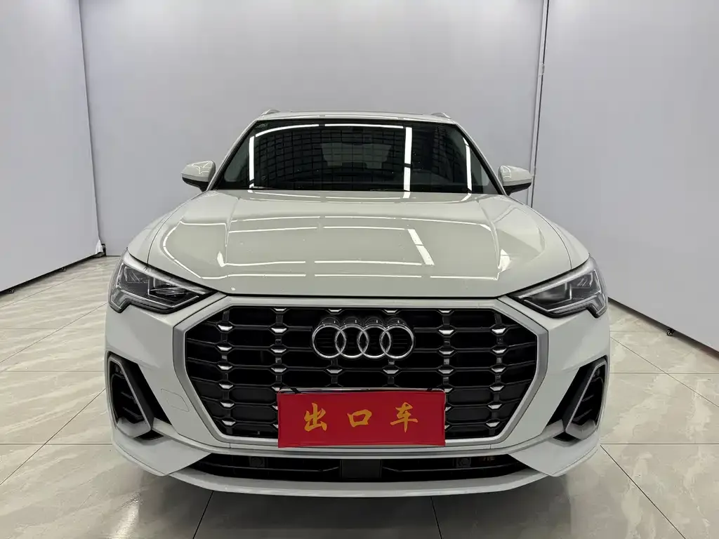 Audi Q3 2023 из CN, фото 4
