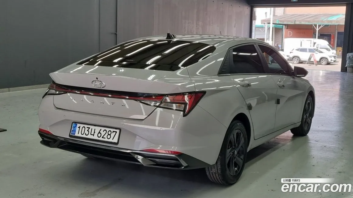 Hyundai AVANTE — фото 6