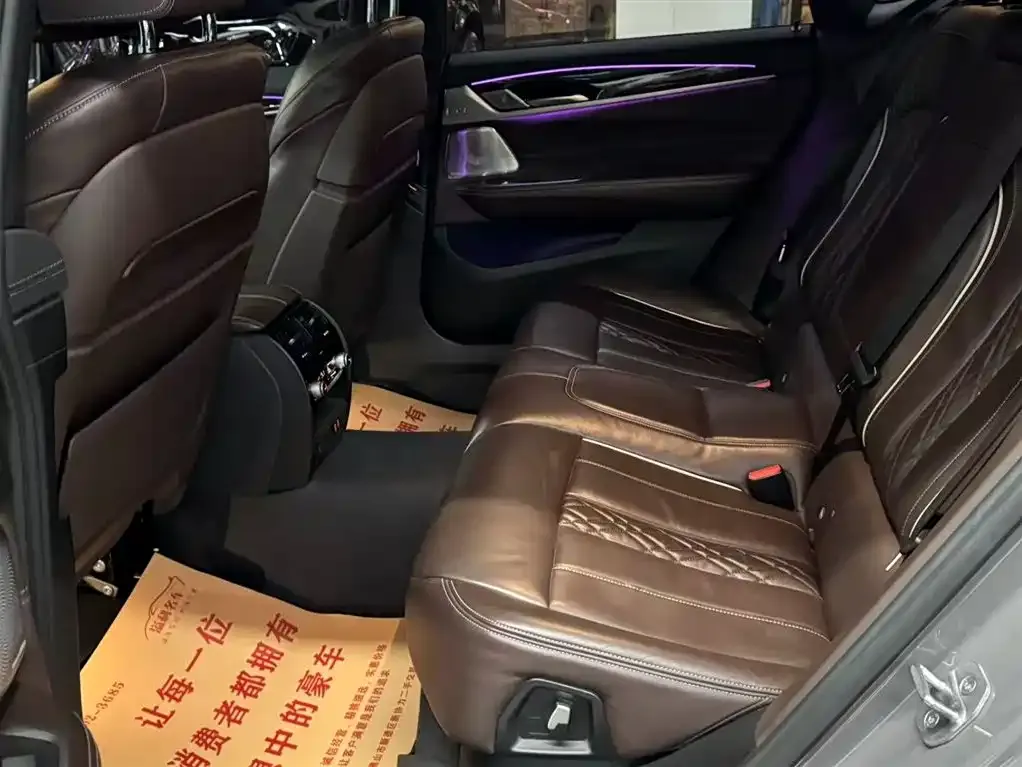 BMW 6 Series GT 2022 из CN, фото 7