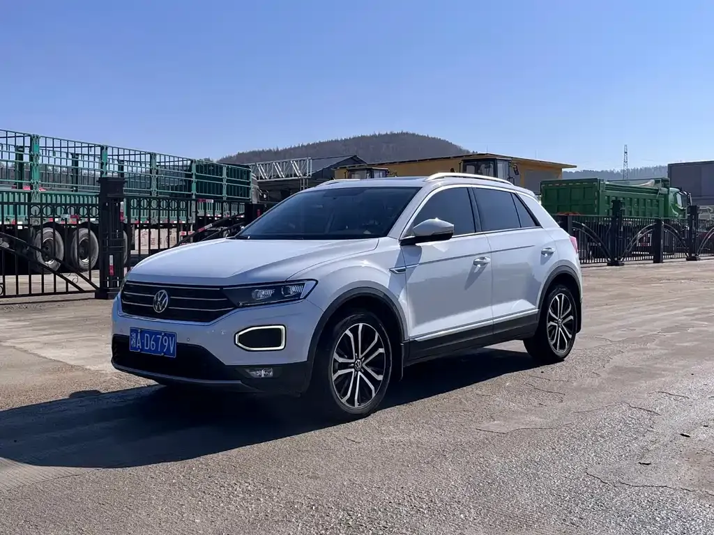 Volkswagen T-Roc 2022 из CN, фото 1