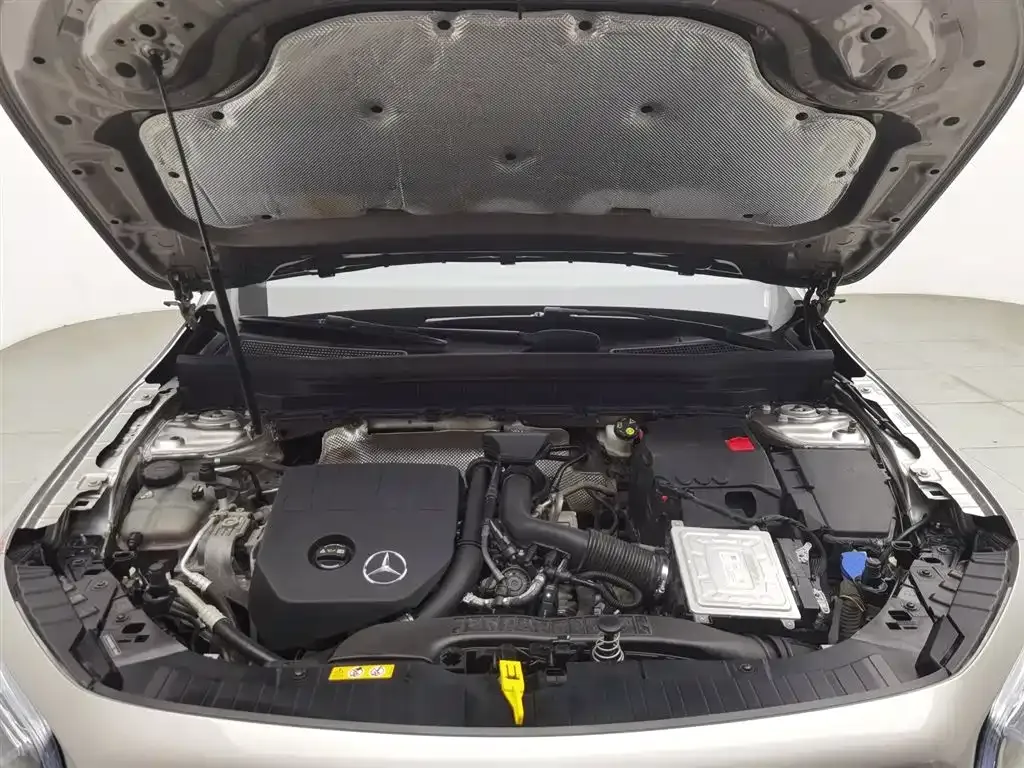 Mercedes-Benz GLB 2021 из CN, фото 10