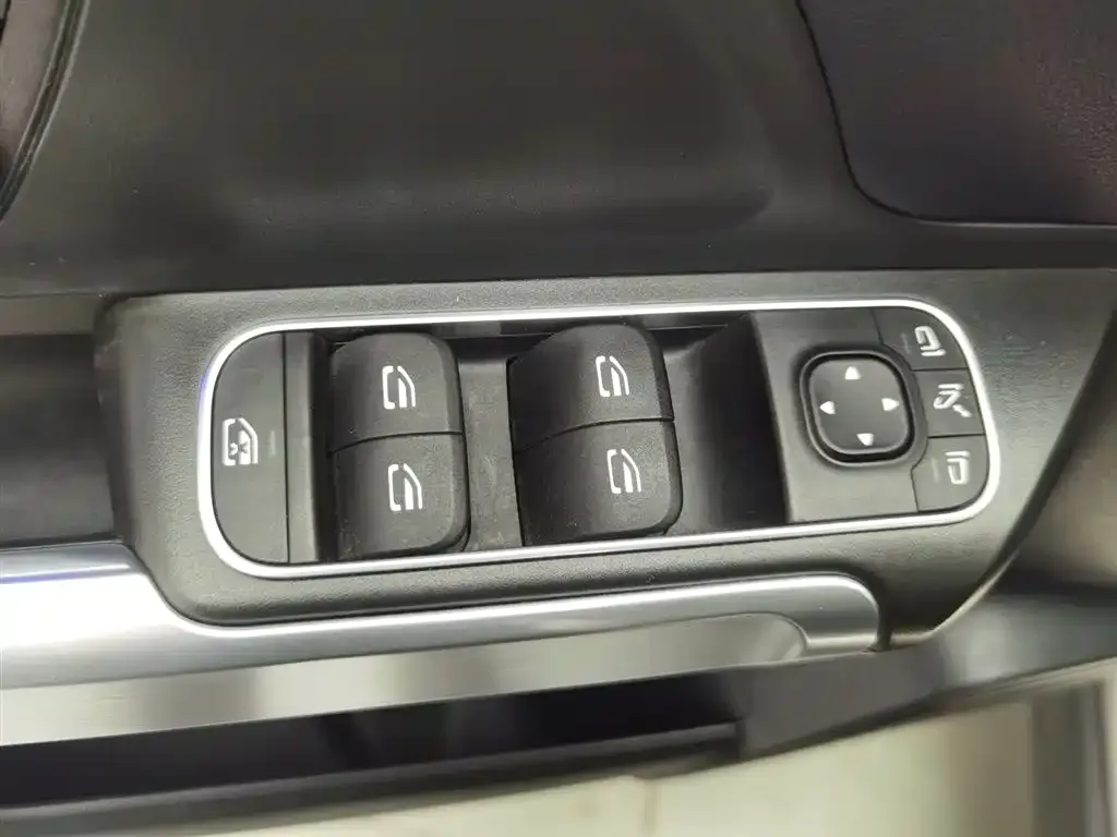 Mercedes-Benz GLB 2021 из CN, фото 7