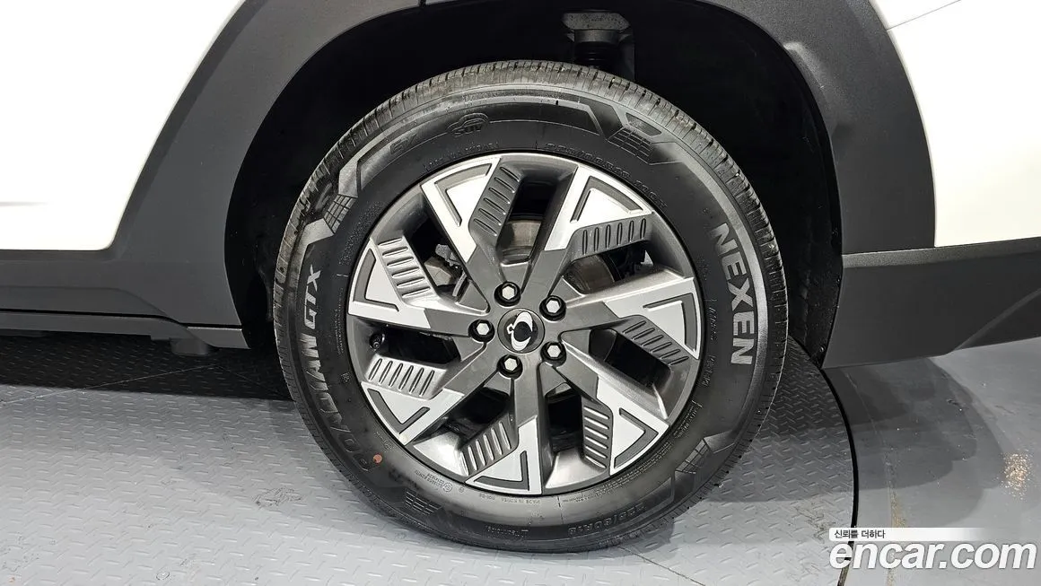 KG Mobility (Ssangyong) Torres 2024 из KR, фото 10