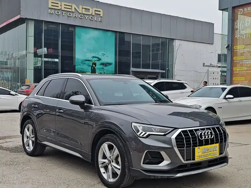 Audi Q3 — фото 7