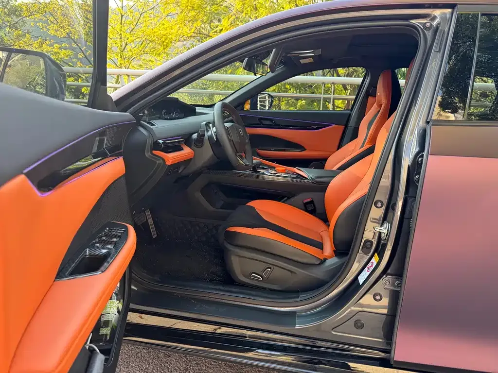 Changan UNI-V 2024 из CN, фото 3