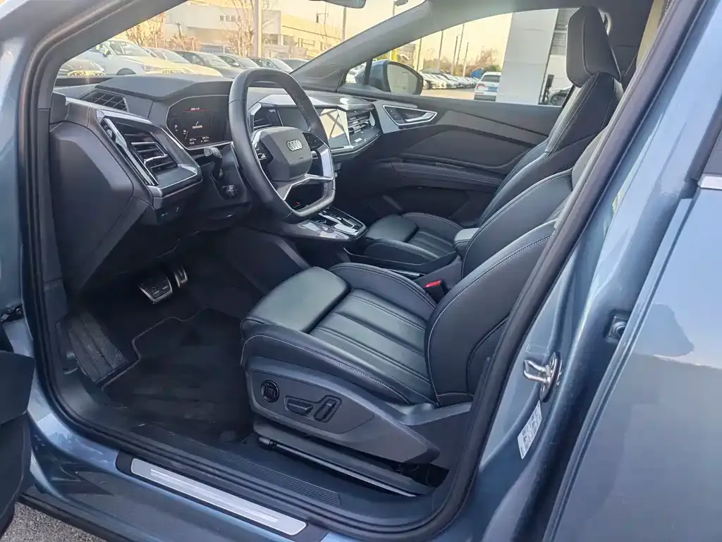 Audi Q4 e-tron 2024 из CN, фото 3