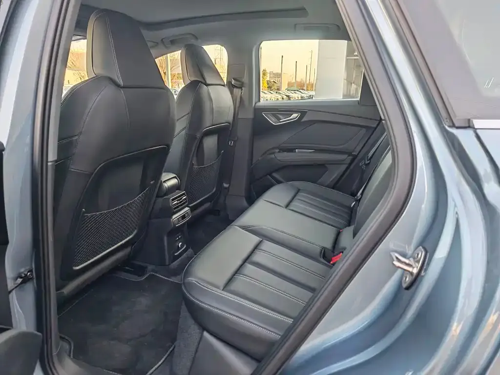 Audi Q4 e-tron 2024 из CN, фото 6